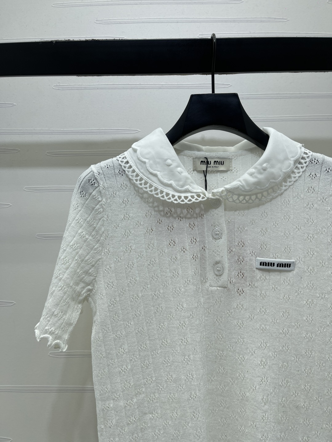 Women's short sleeves
